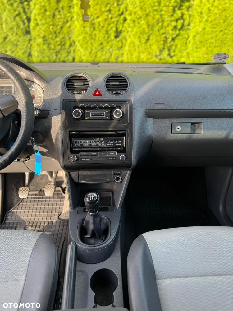 Volkswagen Caddy - 21
