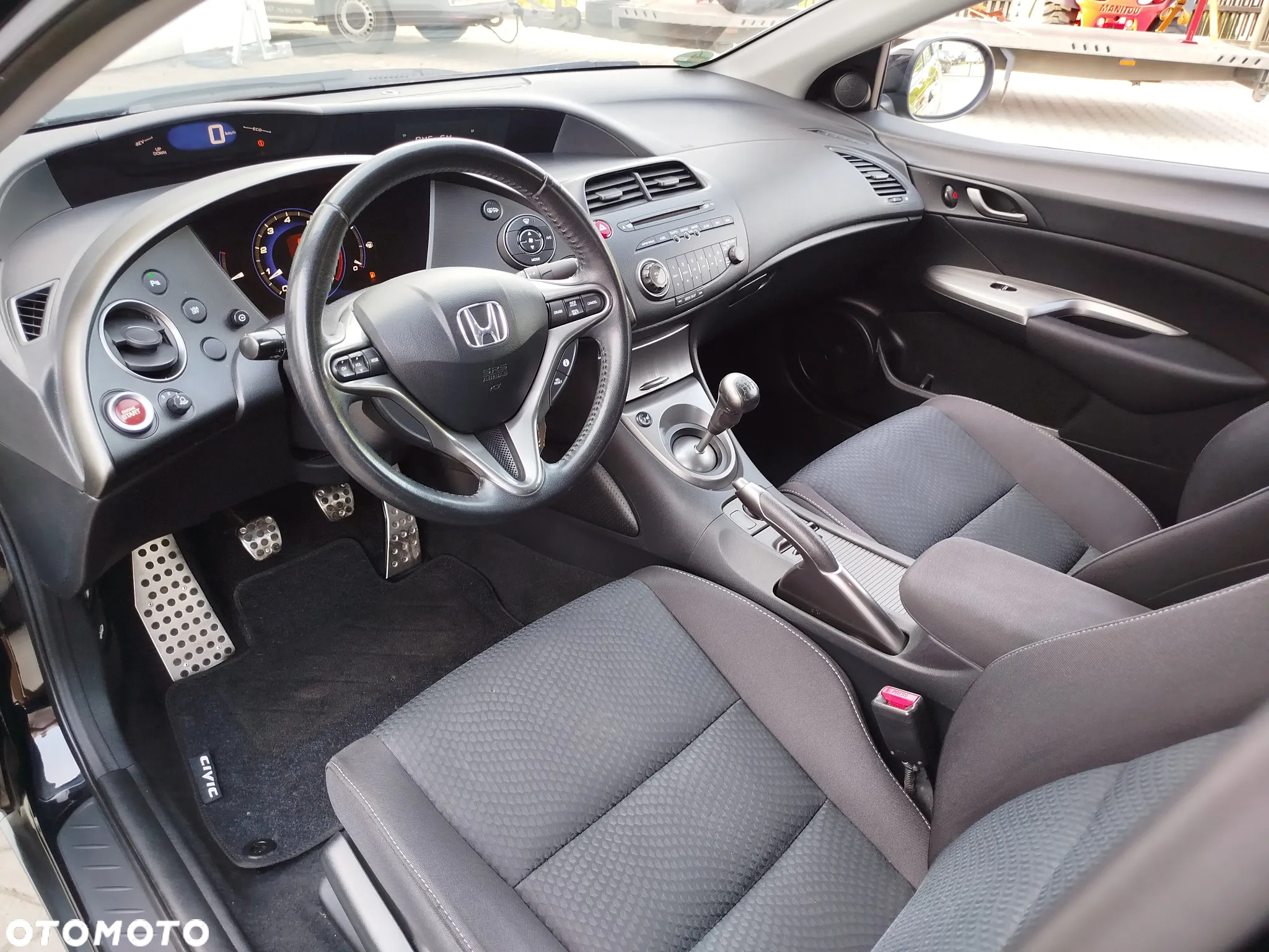 Honda Civic 1.8i-VTEC Sport - 12