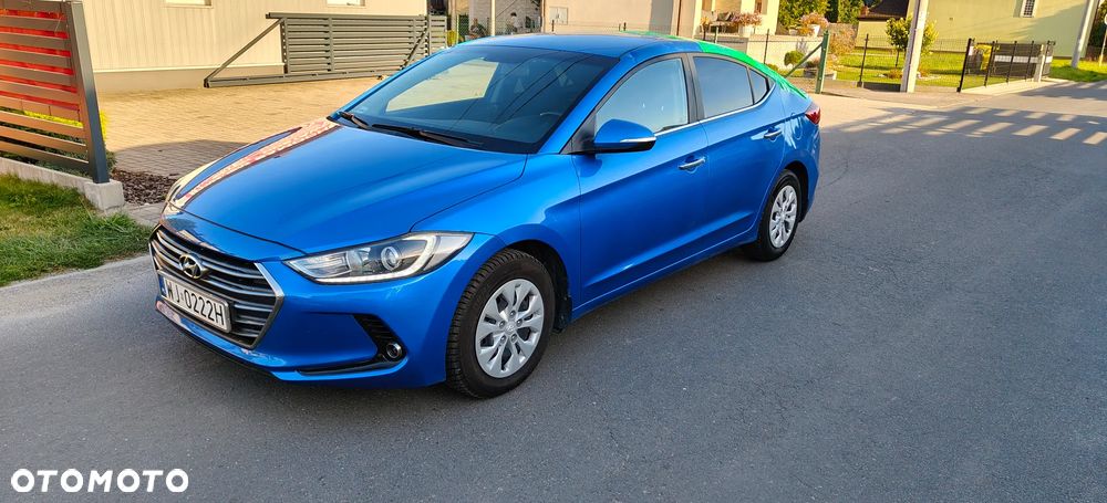 Hyundai Elantra 1.6 Comfort - 1