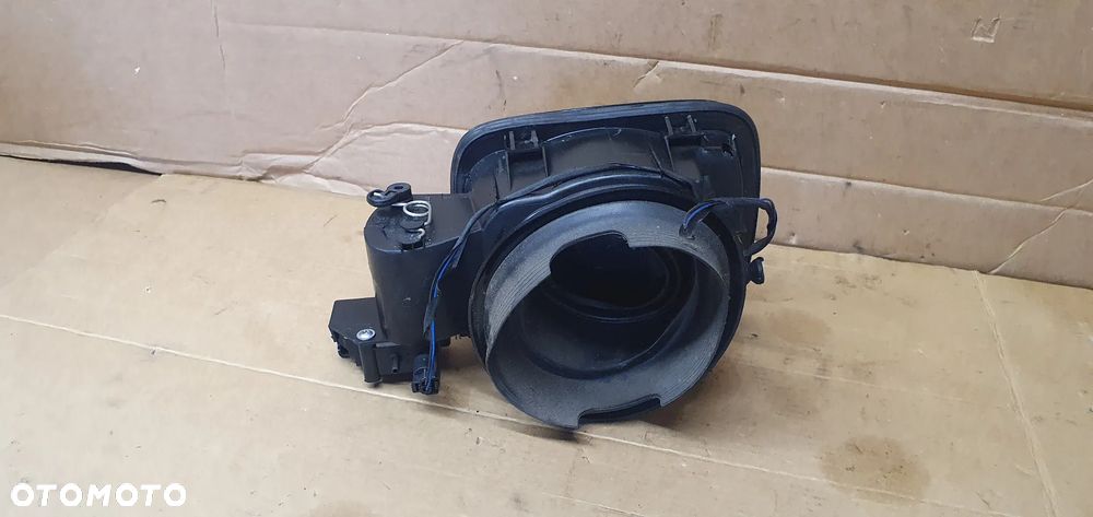 Klapka wlewu paliwa BMW X1 E84 475 11884410 - 6