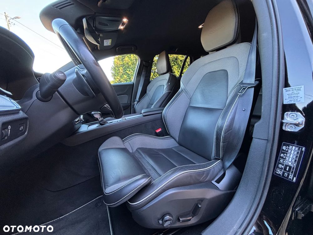 Volvo V60 D4 R-Design - 12