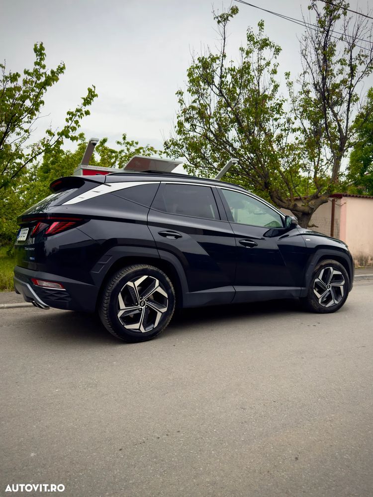 Hyundai Tucson - 1