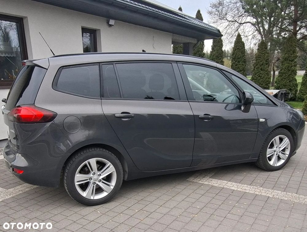 Opel Zafira 1.4 Turbo (ecoFLEX) Start/Stop Active - 2