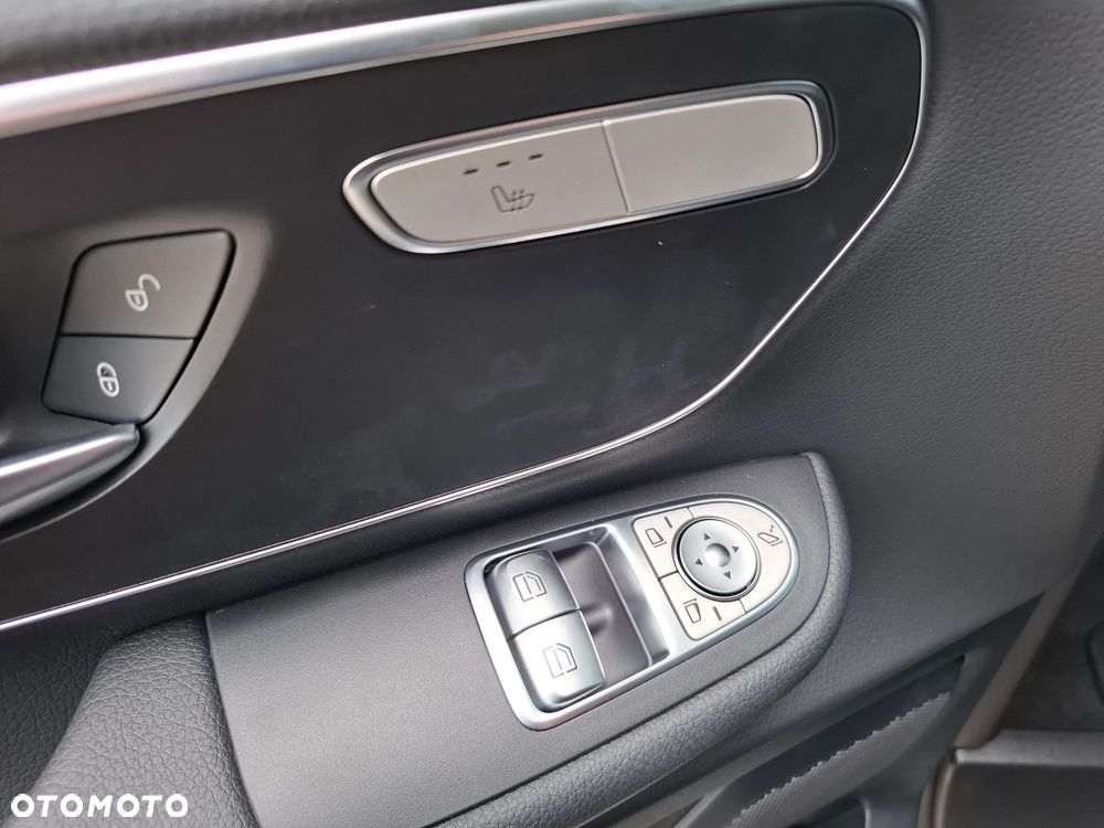 Mercedes-Benz Klasa V 250 d 9G-Tronic Style (d³ugi) - 27
