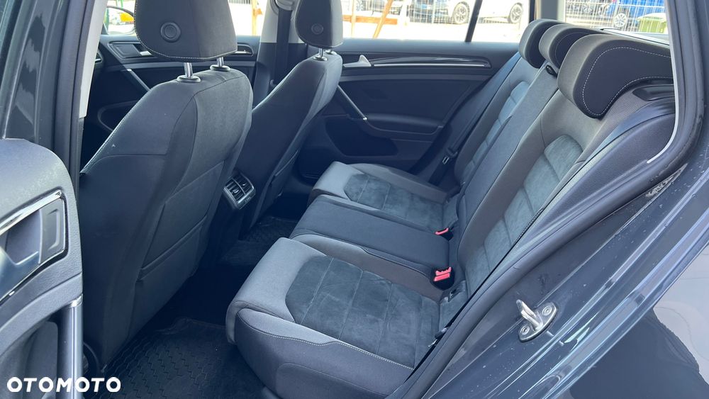 Volkswagen Golf 2.0 TDI BMT Highline DSG - 8