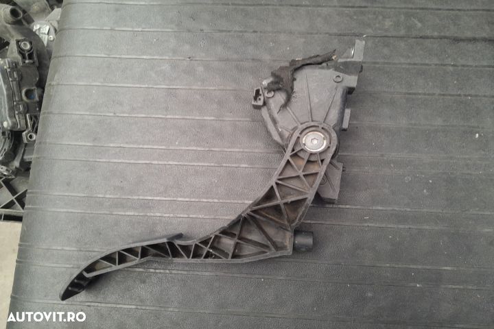 Pedala acceleratie 8Z1721523D 8Z1721523D Audi A2 8Z [1999 - 2005] Hat - 2