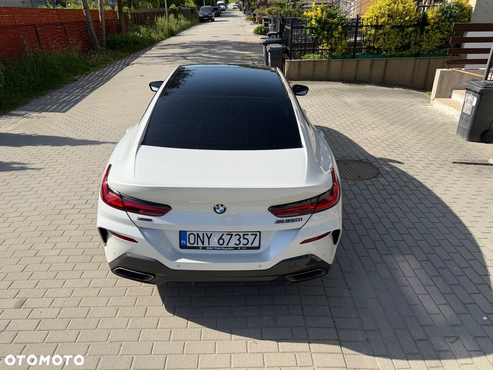 BMW Seria 8 - 9