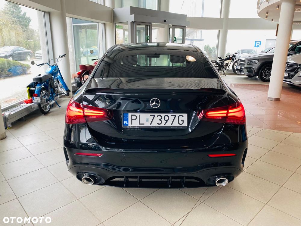 Mercedes-Benz Klasa A 200 d AMG Line 8G-DCT - 9
