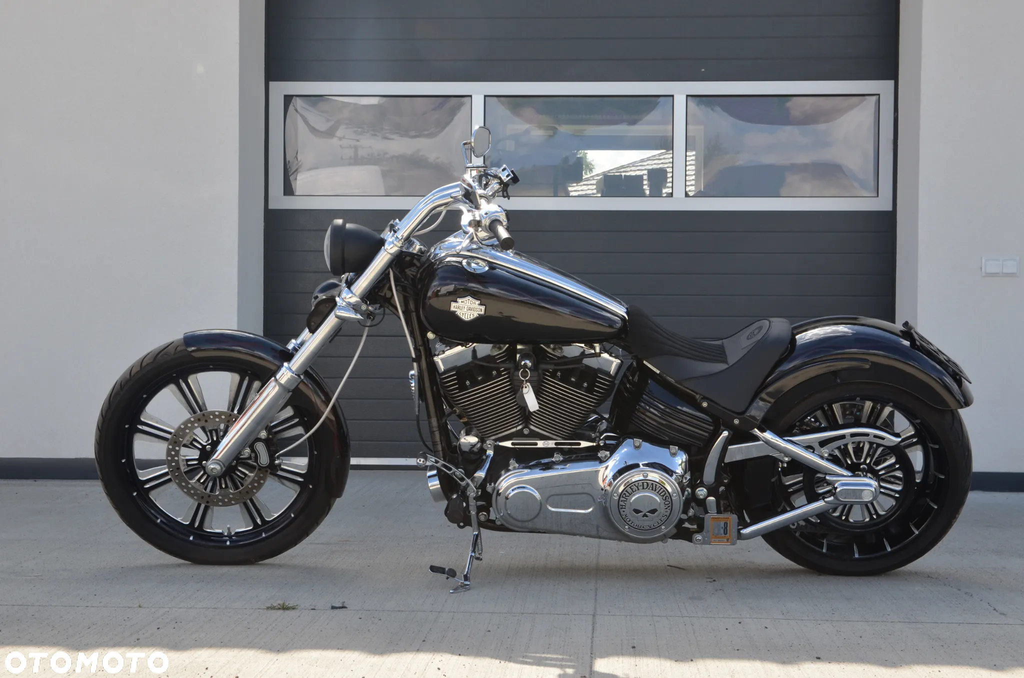 Harley-Davidson Softail Breakout - 2