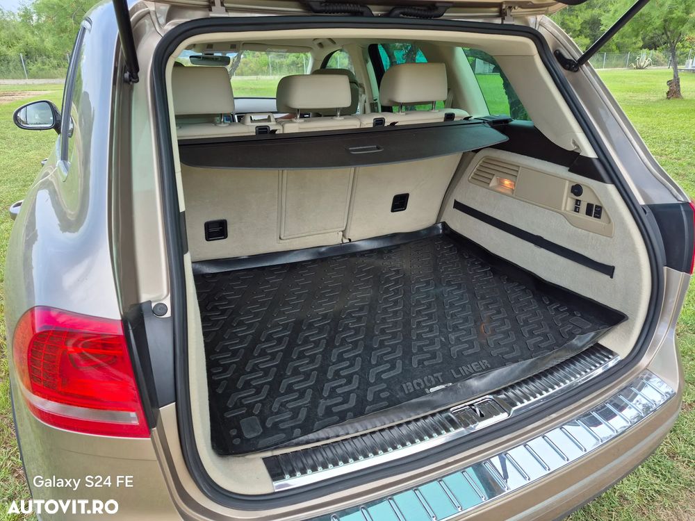 Volkswagen Touareg V6 TDI BMT Supreme Plus - 23