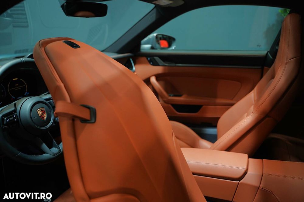 Porsche 911 PDK - 10