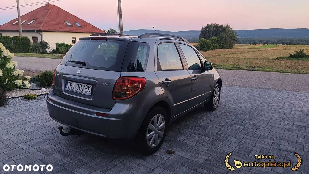 Suzuki SX4 - 4