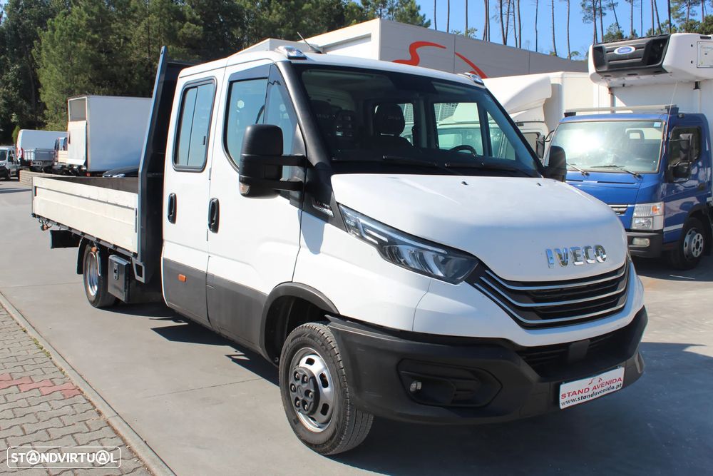 Iveco DAILY 35-180 CAB/DUPLA HiMatic // 3.000 cc // 180 cv - 3