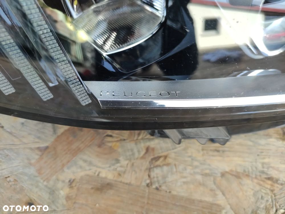 LAMPY PRZÓD PEUGEOT 508 II - 3