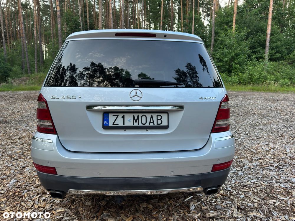 Mercedes-Benz GL 450 - 5