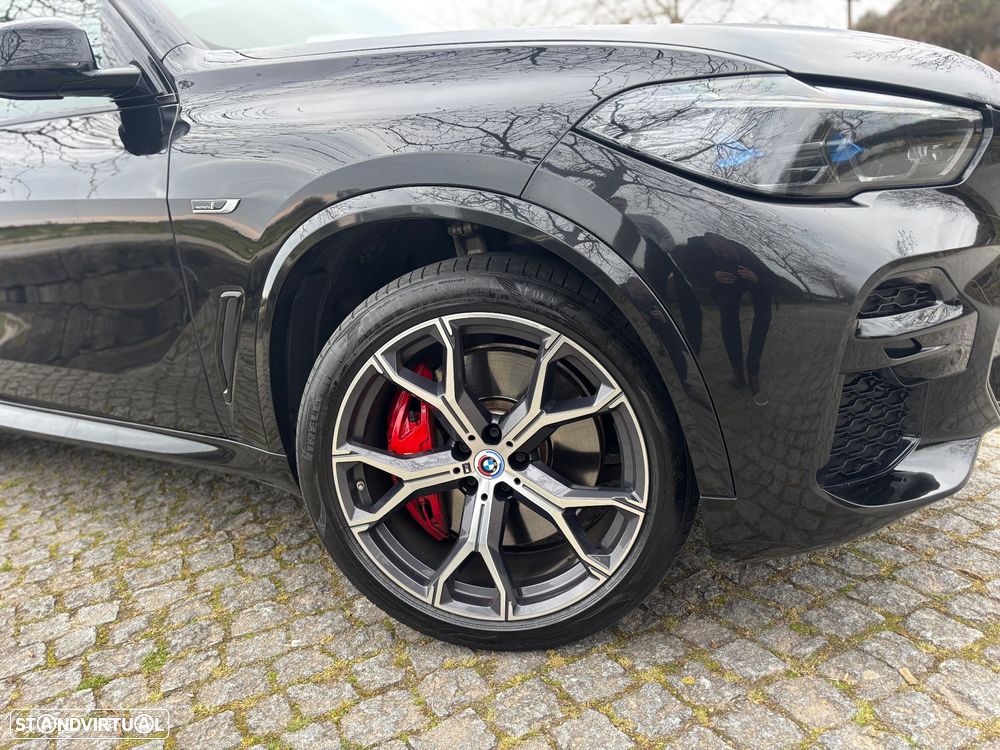 BMW X5 45 e xDrive Pack M 50 anos - 16