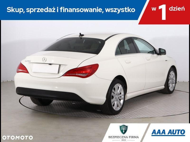 Mercedes-Benz CLA - 6