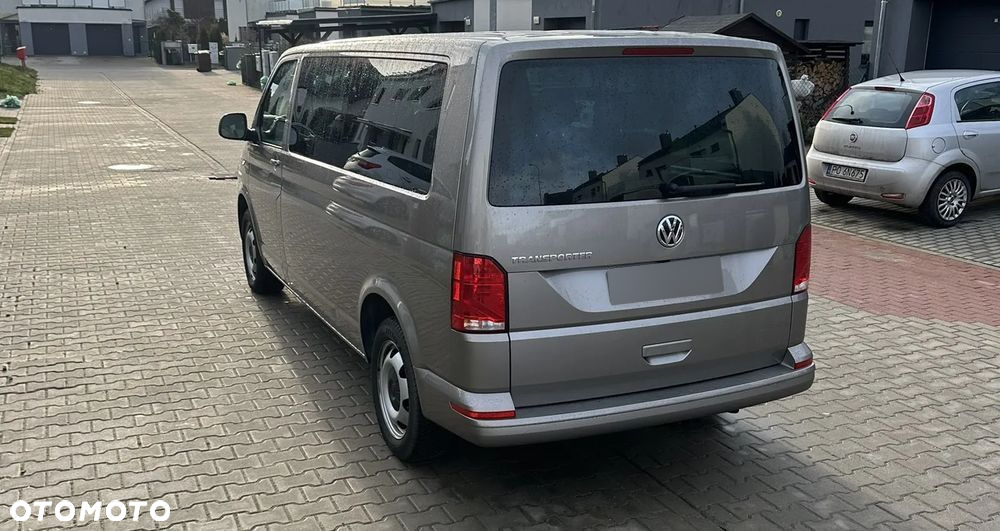 Volkswagen Caravelle 6.1 2.0 TDI L2 Trendline DSG - 6