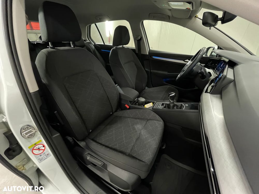Volkswagen Golf 1.0 TSI Life - 12