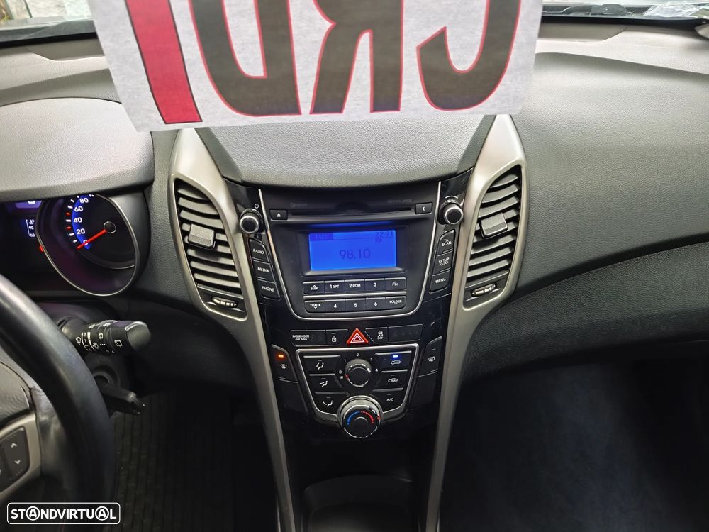Hyundai i30 CW 1.4 CRDi Classic - 12