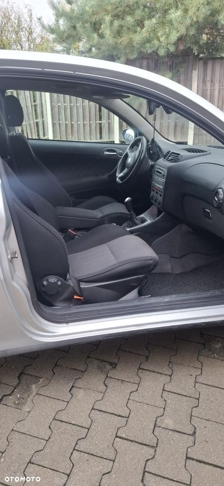 Alfa Romeo 147 - 5