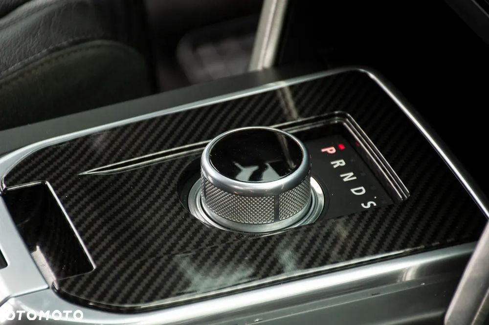 Land Rover Discovery Sport - 13