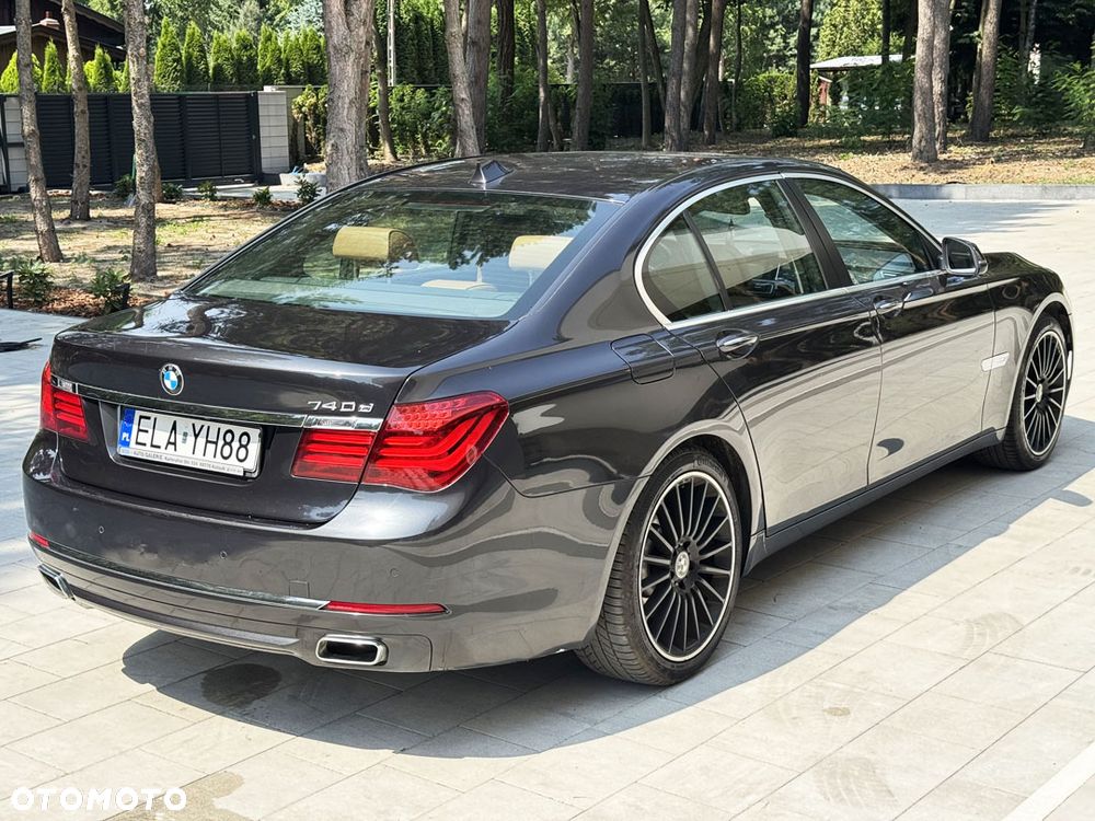 BMW Seria 7 740d xDrive Edition Exclusive - 10