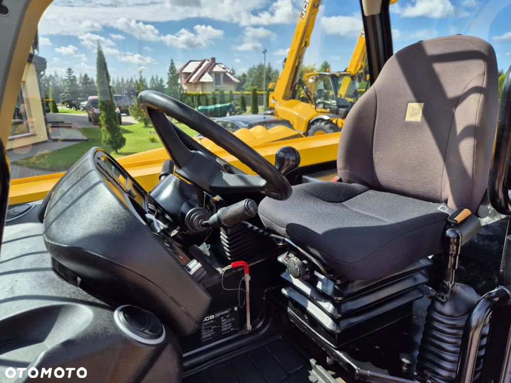 JCB 531-70 - 12