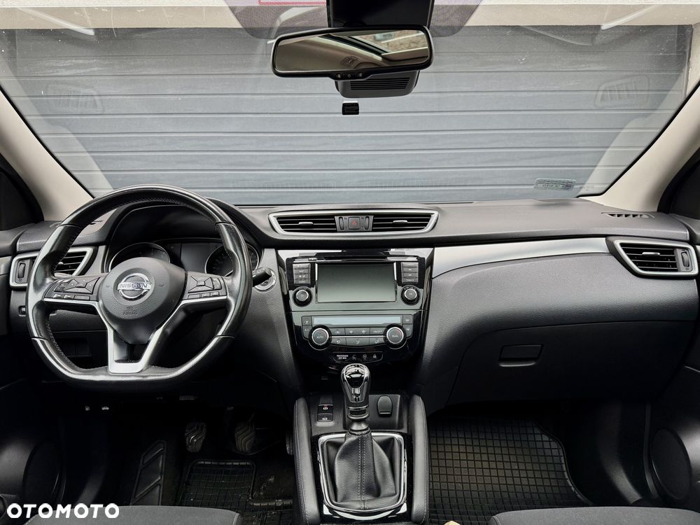 Nissan Qashqai 1.3 DIG-T SHIRO - 5