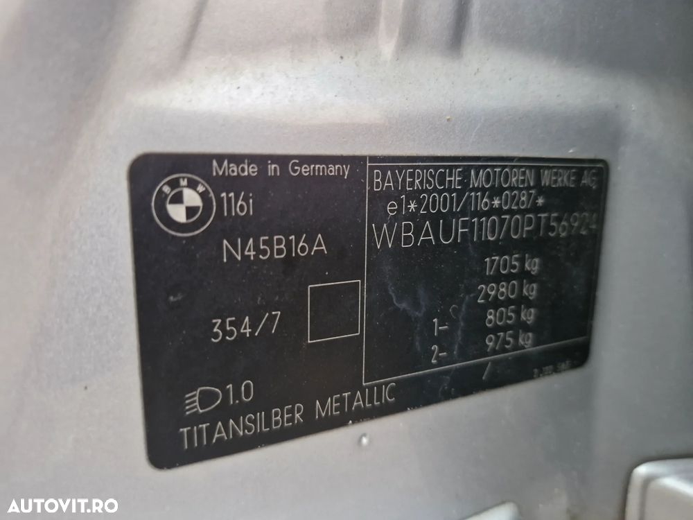 BMW Seria 1 116i - 10