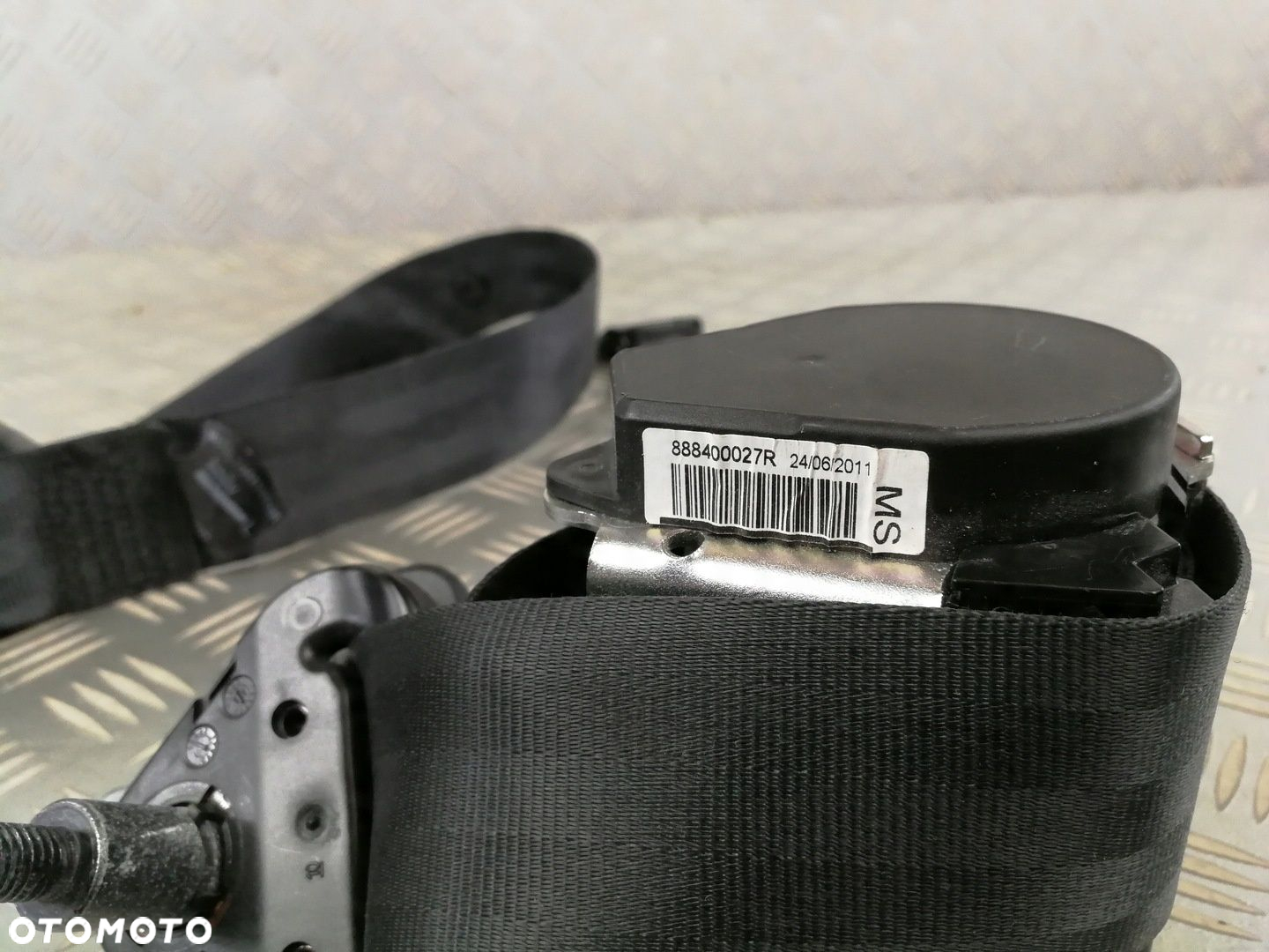 pas pasy bezpieczeństwa tylne lewy prawy zapinki RENAULT MEGANE III 3 HB 5D - 5