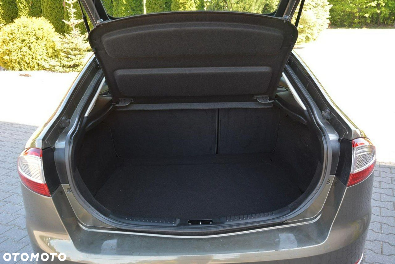 Ford Mondeo 2.0 EcoBoost Titanium - 33