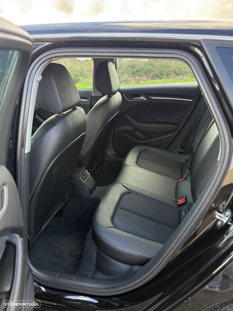 Audi A3 Sportback 1.6 TDI - 10