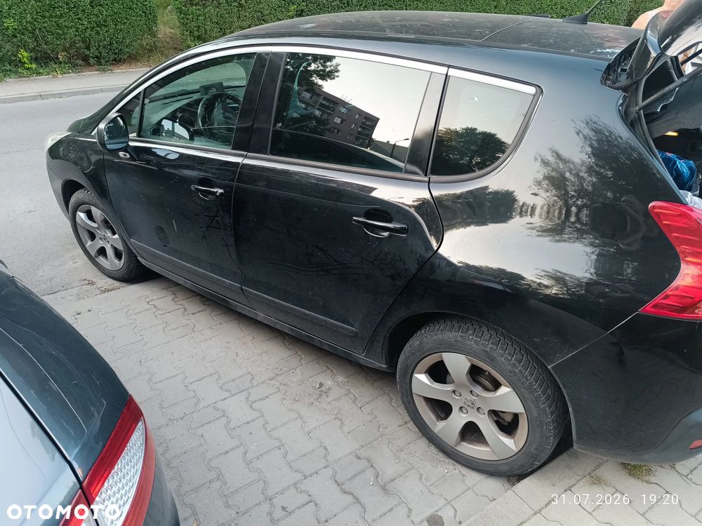 Peugeot 3008 1.6 Allure - 2
