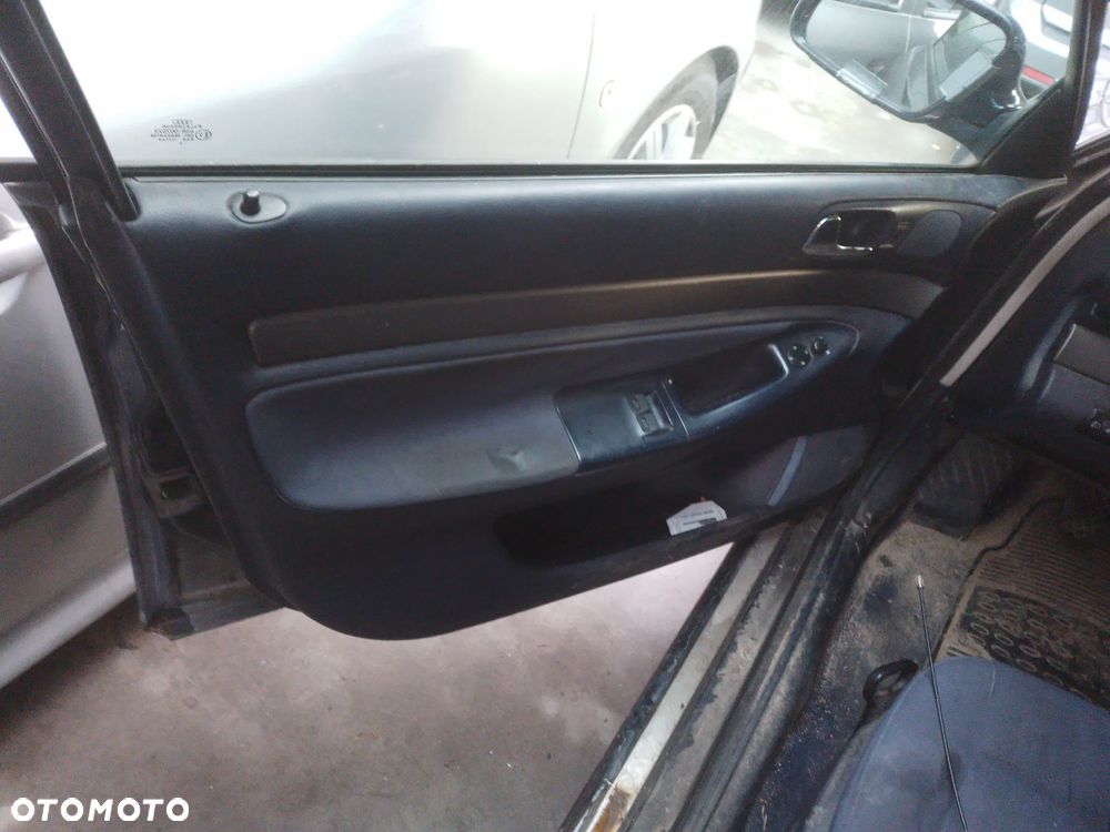 AUDI A4 B5 KOMBI 99-01  1.9 AJM   PANEL STEROWANIA NAWIEWU KLIMATYZACJI - 30