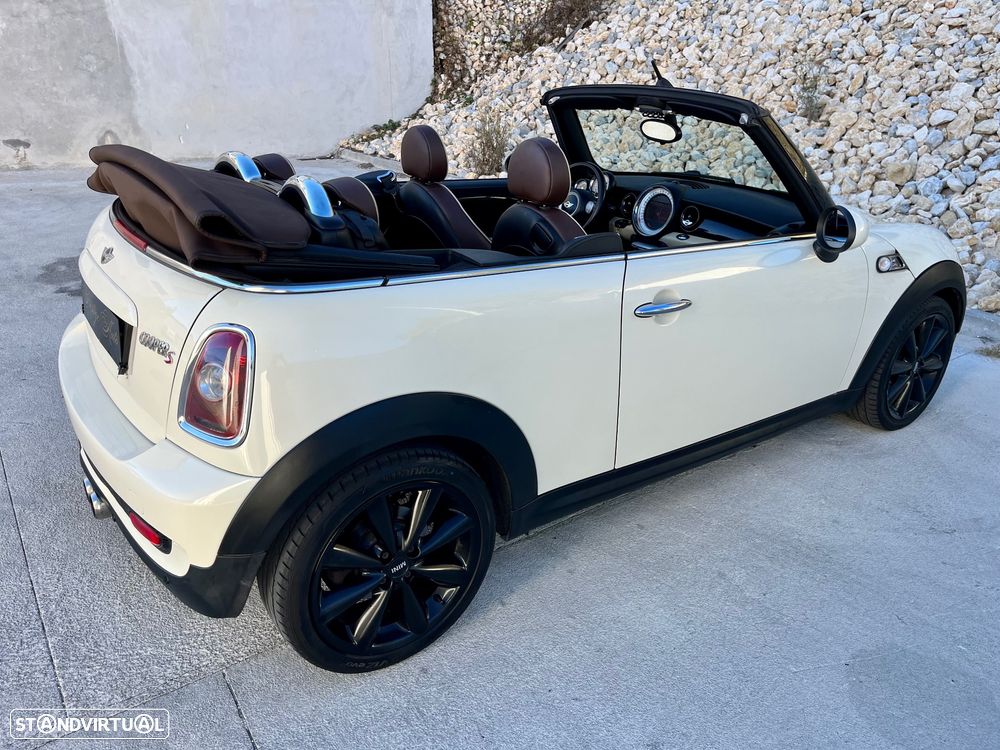 MINI Cabrio Cooper S - 34