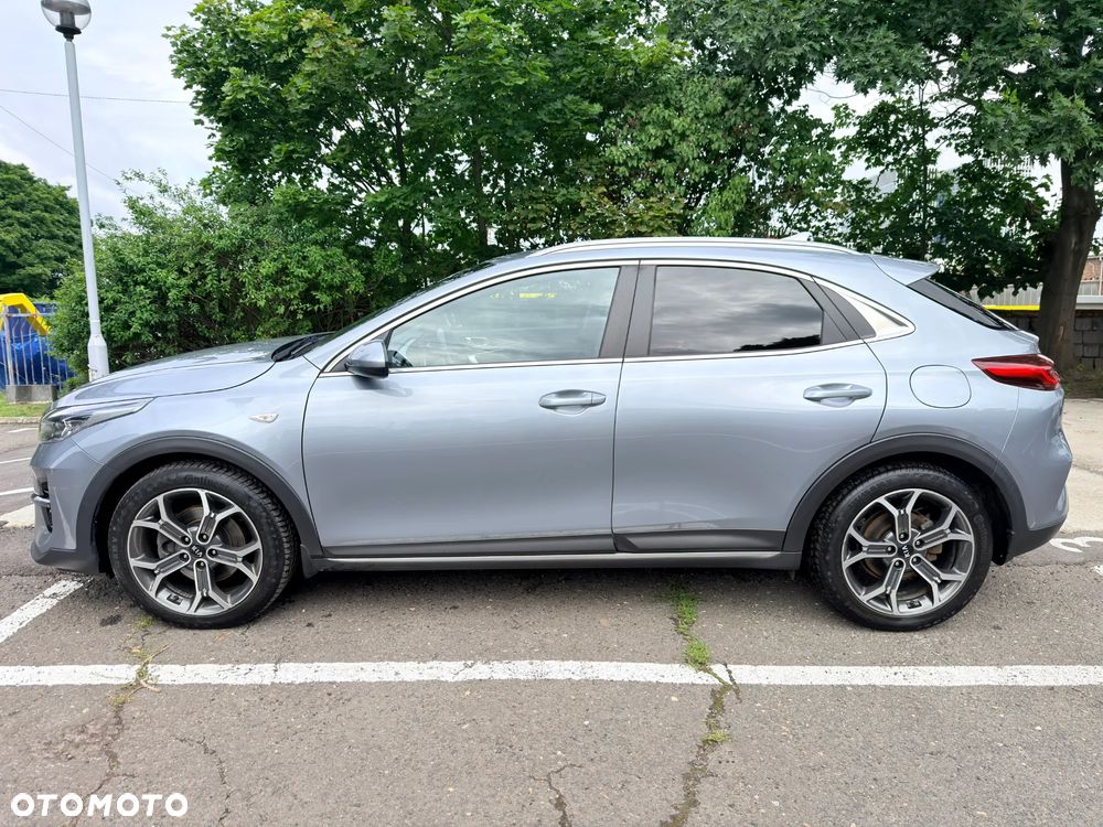 Kia XCeed 1.5 T-GDI M - 3