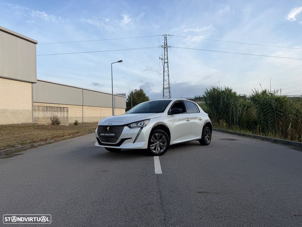 Peugeot e-208 Allure Pack - 1