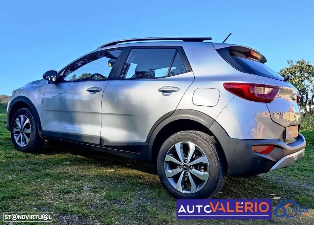 Kia Stonic 1.2 Dynamic - 3