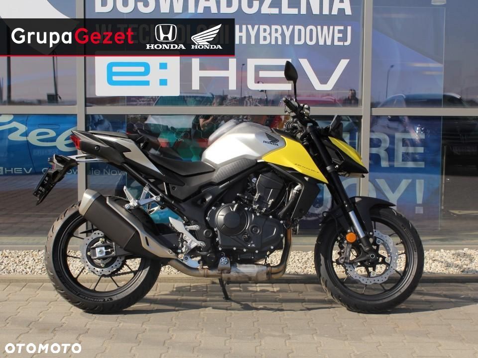 Honda CB - 2