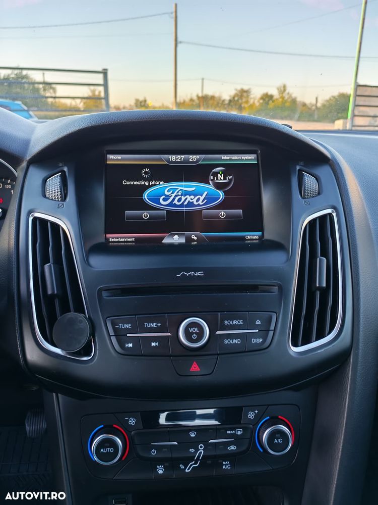 Ford Focus - 20