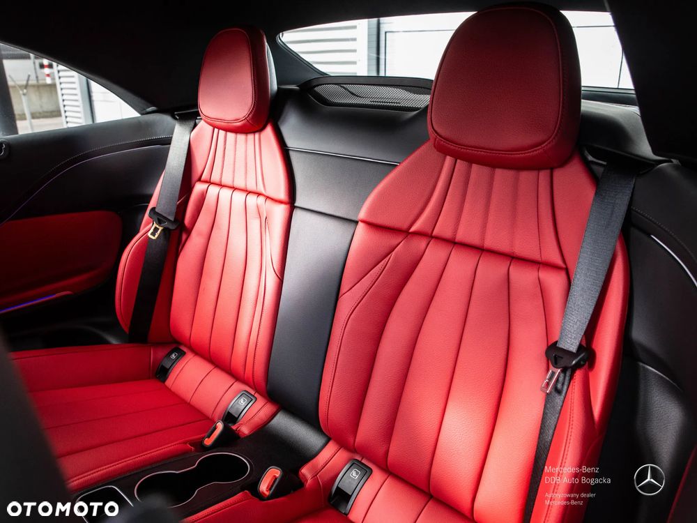 Mercedes-Benz CLE - 11