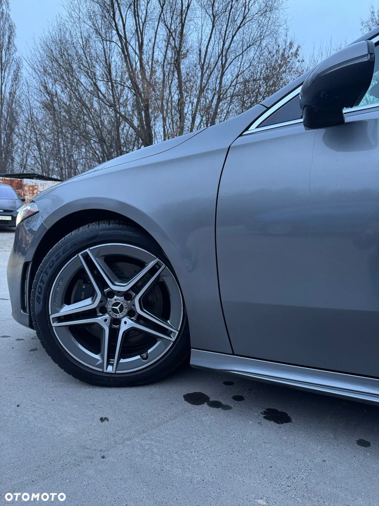 Mercedes-Benz Klasa A 220 4Matic 7G-DCT AMG Line - 11