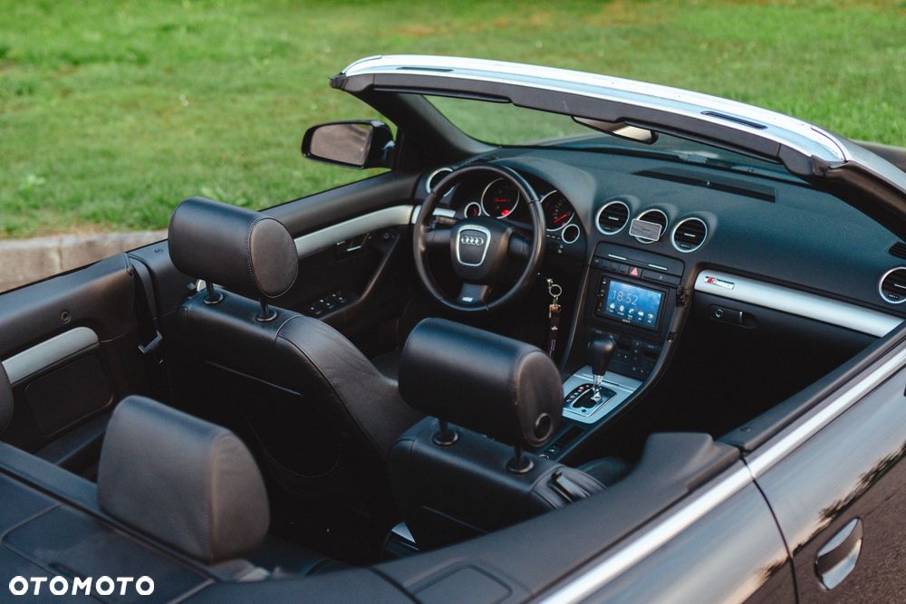 Audi A4 Cabrio 2.0 TFSI multitronic - 17