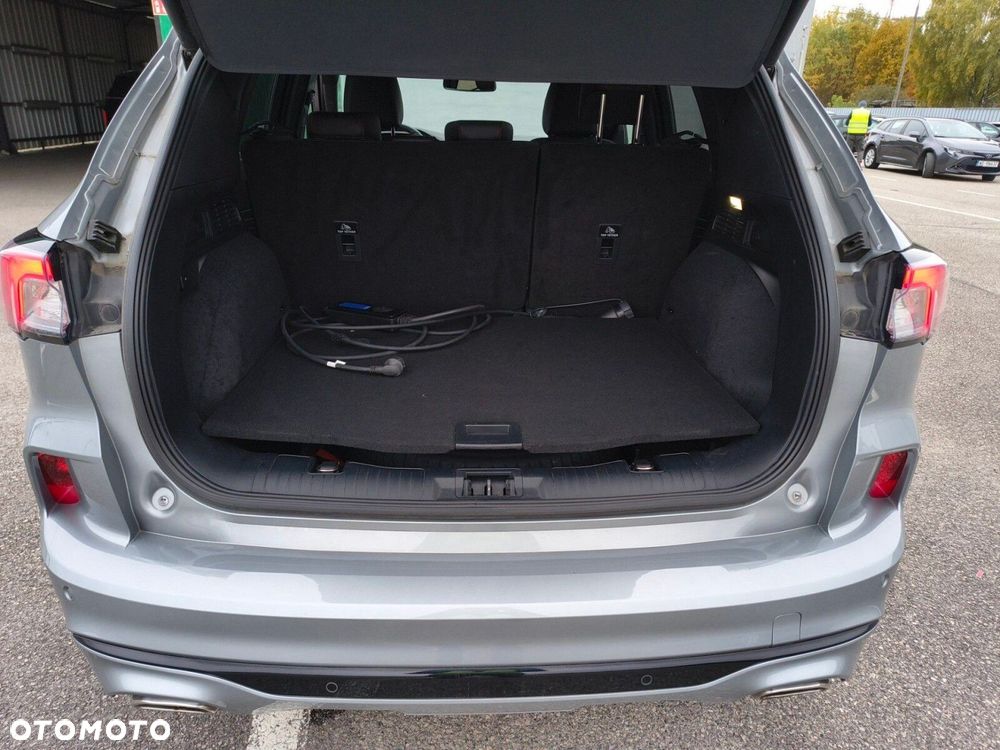 Ford Kuga - 8