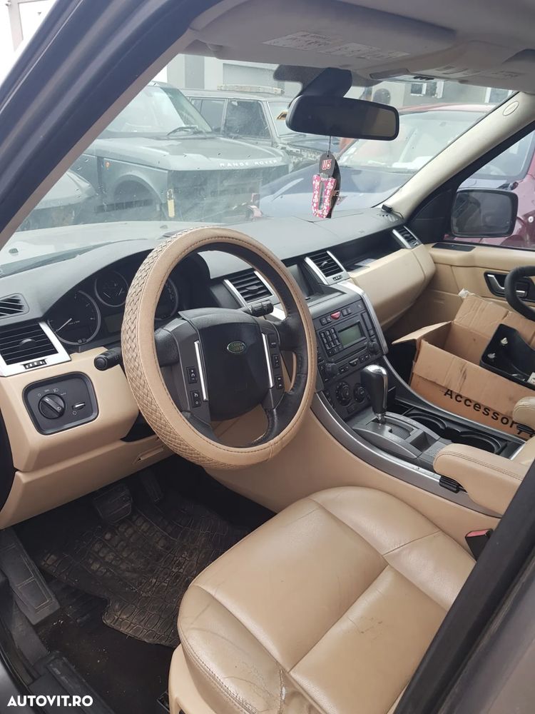 Dezmembrez range rover sport 2,7d fabr 2007 - 4