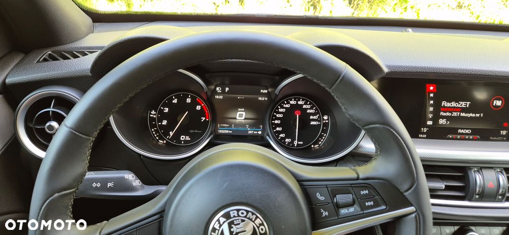 Alfa Romeo Stelvio 2.0 Turbo Executive Q4 - 8