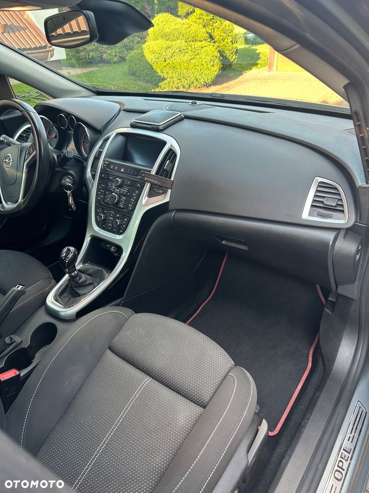Opel Astra - 12