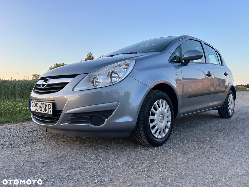Opel Corsa 1.2 16V Essentia - 1