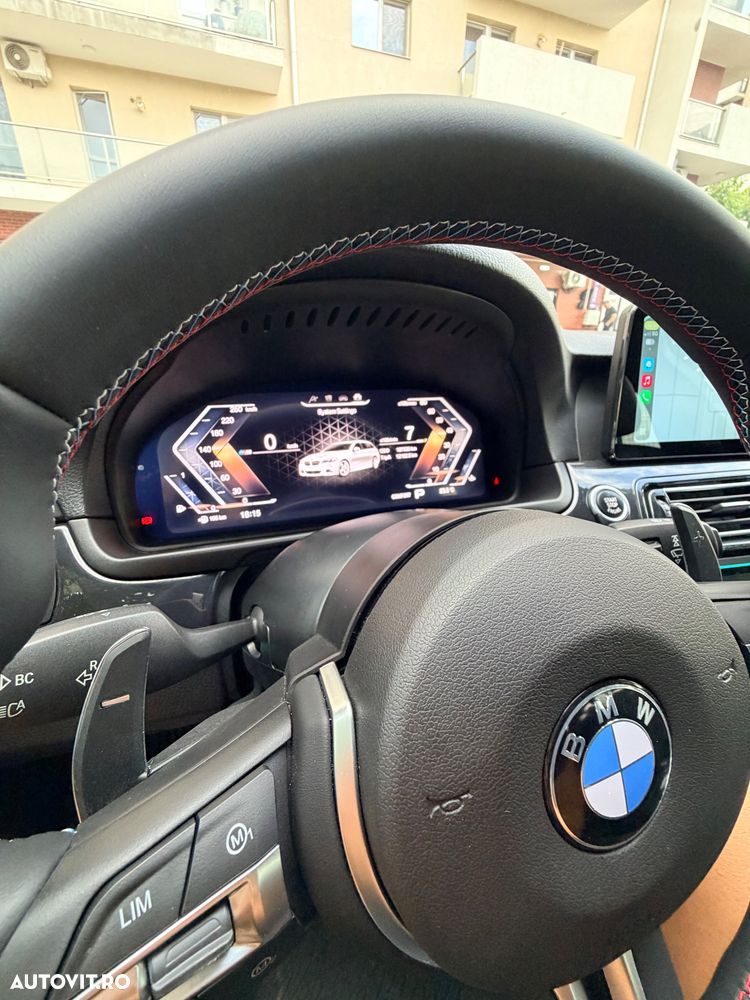 BMW Seria 5 525d xDrive - 15